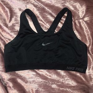 Nike Pro | Black Sports Bra | L